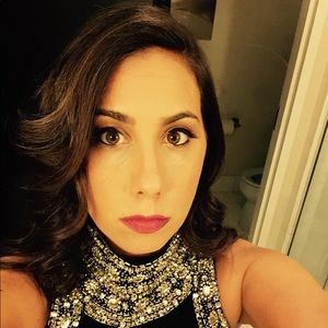 Meet your Posher, Teresa